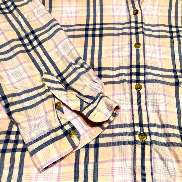 American Eagle Plaid Button Down - Picture 3 of 3